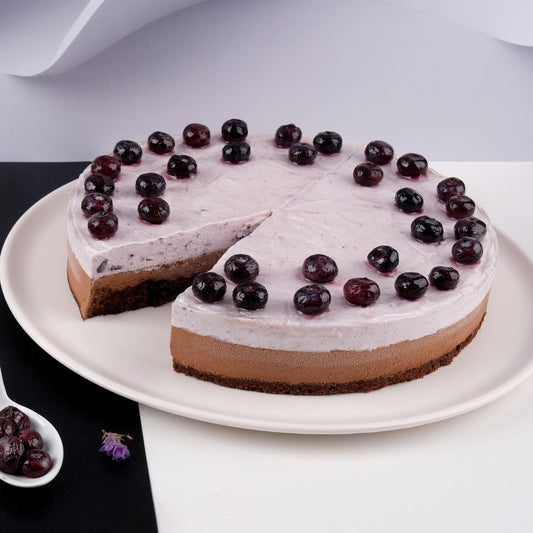 Blueberry Chocolate Cake 3.7 lb (0036)